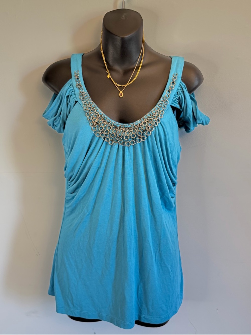 ✨ Bisou Bisou Turquoise Embellished Cold Shoulder Top